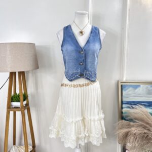 Off white Lace Skirt